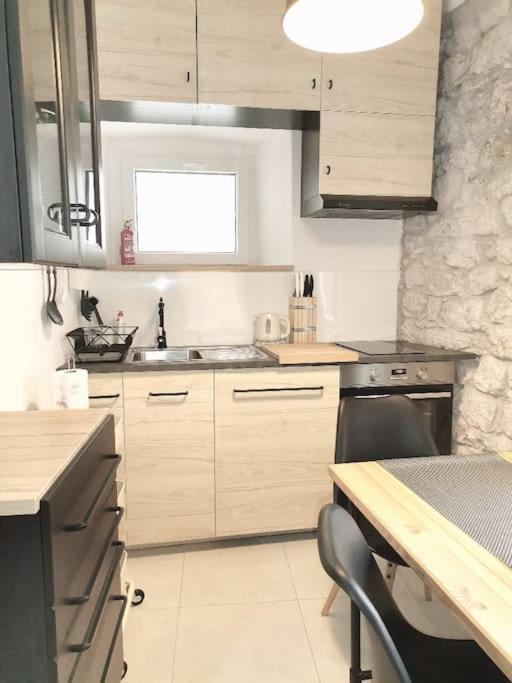 House Marineta - Makarska Promenade Daire Dış mekan fotoğraf